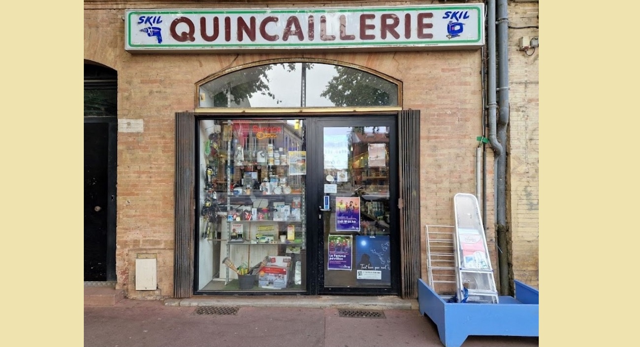 découvrez notre quincaillerie située sur la route de toulouse, offrant une large gamme de produits pour bricolage, rénovation et jardinage à des prix compétitifs.