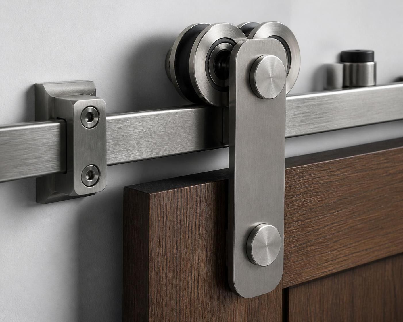 découvrez nos conseils et astuces pour l'installation de quincaillerie de porte coulissante double afin d'assurer un fonctionnement optimal et durable.